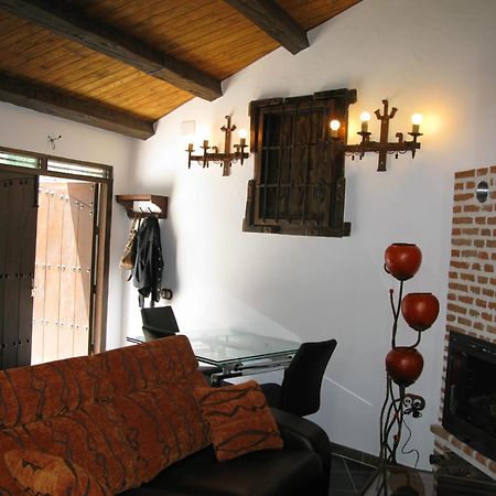 Casa De Cucu Navaluenga Villa Ávila Buitenkant foto