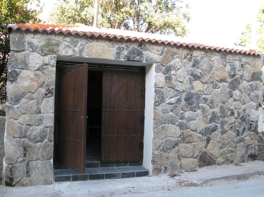 Casa De Cucu Navaluenga Villa Ávila Buitenkant foto